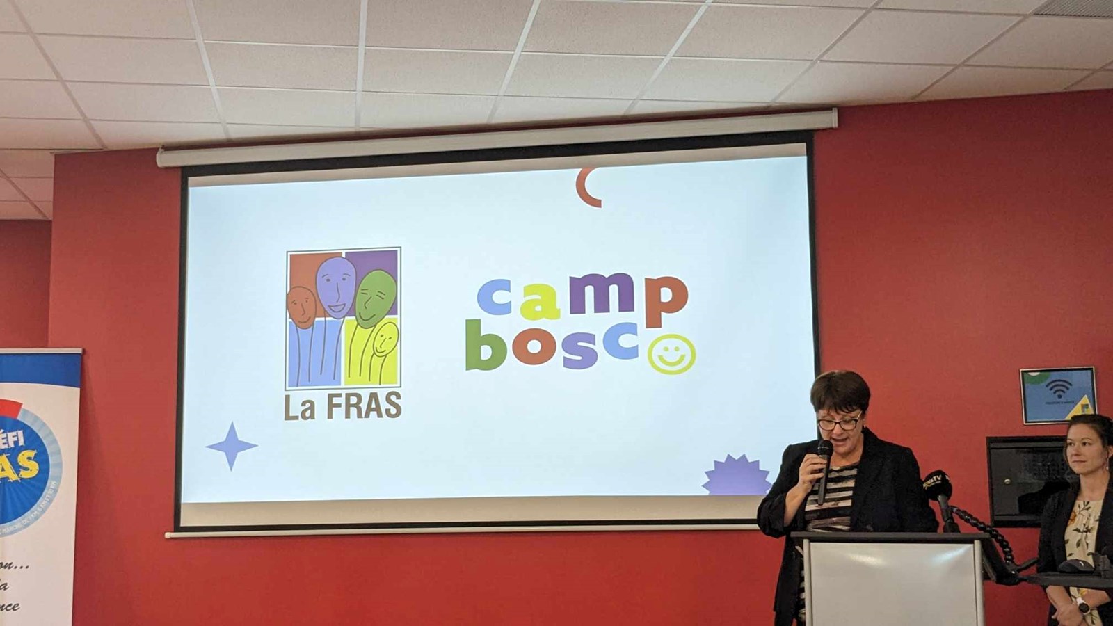 La FRAS a décidé de rafraîchir le logo du Camp Bosco et de l’harmoniser aux couleurs du logo actuel de la Fondation