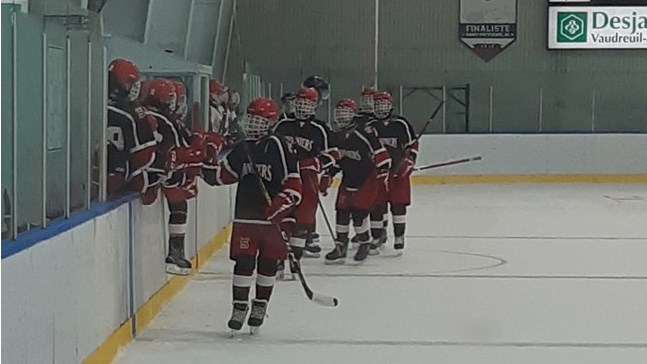 Victoire des Pionniers M15 contre le Collège Brébeuf