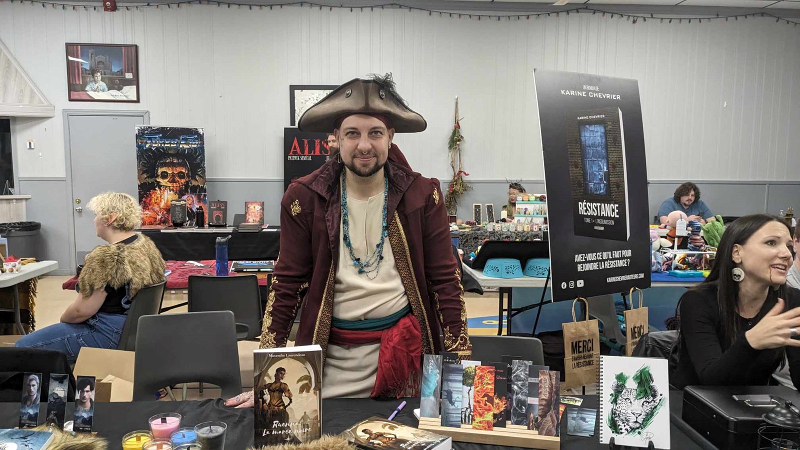 Plus d'une centaine de visiteurs au Salon du livre Imaginarium