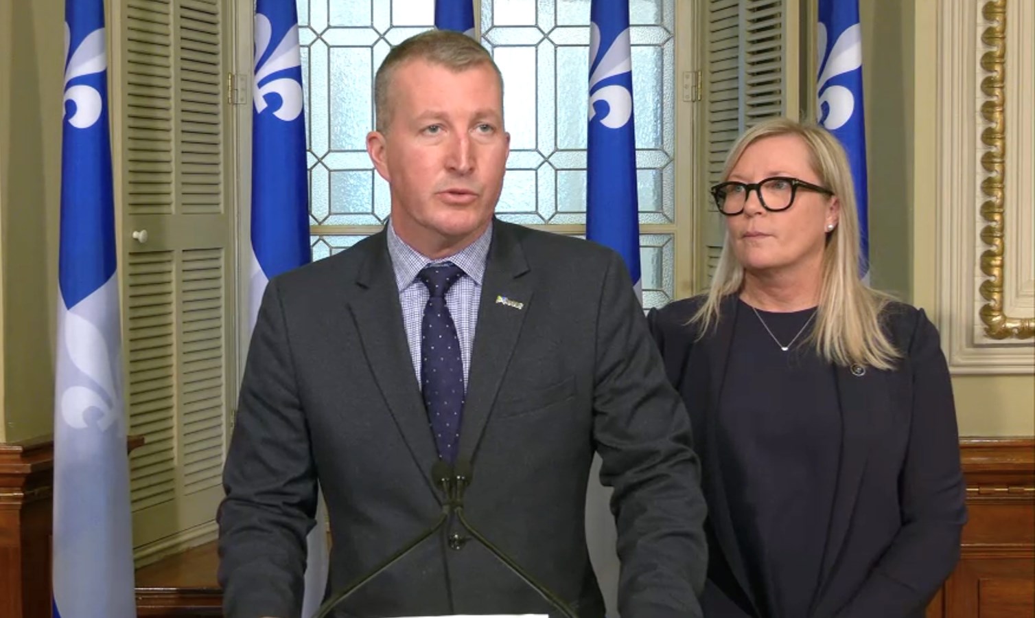 "We want the government to set an example" - Mathieu Miljours