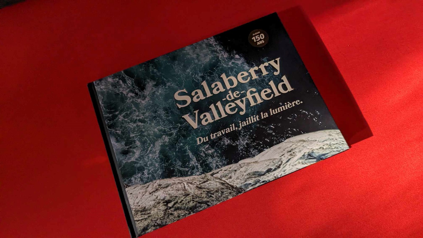 La Ville de Salaberry-de-Valleyfield immortalisée dans un livre-souvenir
