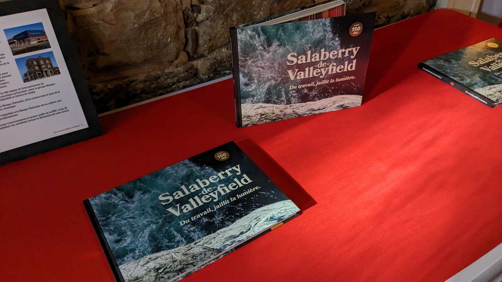 La Ville de Salaberry-de-Valleyfield immortalisée dans un livre-souvenir