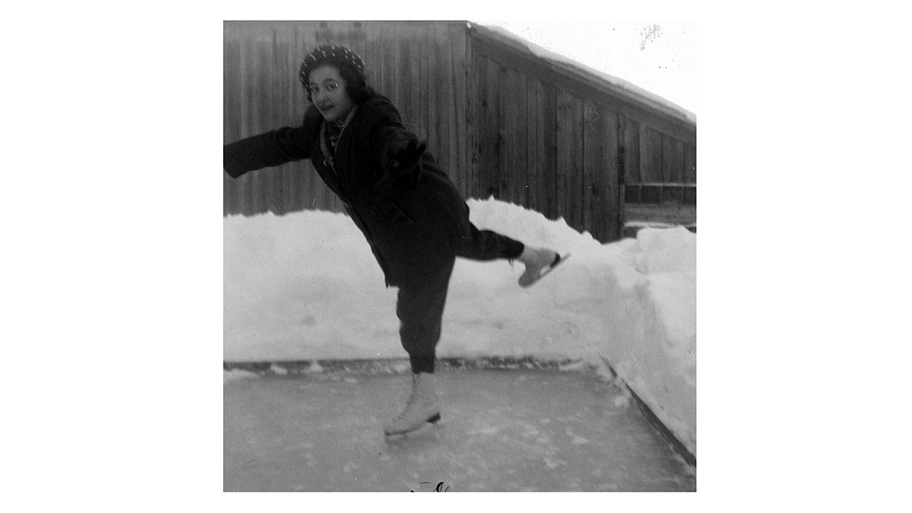 Louise Chevrier sur la patinoire.
