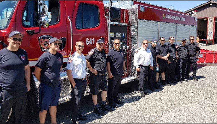 Les pompiers ont tous reçu une formation de plus de 32 heures, reconnue par le Ministère de la Santé et des Services sociaux afin d'offrir le service de premiers répondants sur le territoire