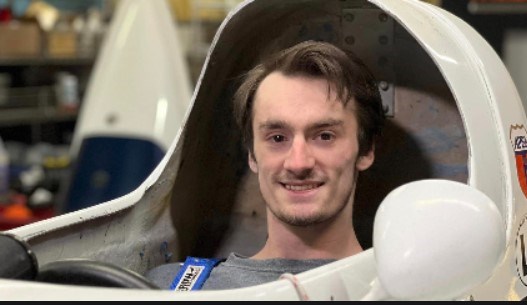 Kyle Hayes sera principalement derrière le volant pour les sites canadiens, tandis qu'Austin (photo) , 22 ans, prendra en charge les autres sites.