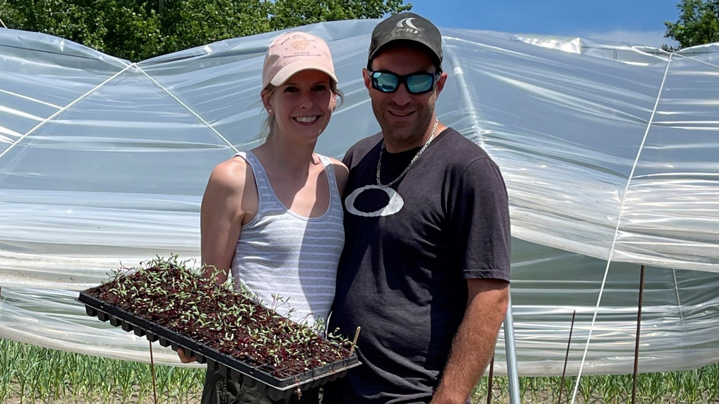 : Frédérique Boucher et Jean-Nicolas Gareau de la ferme Mange tes légumes