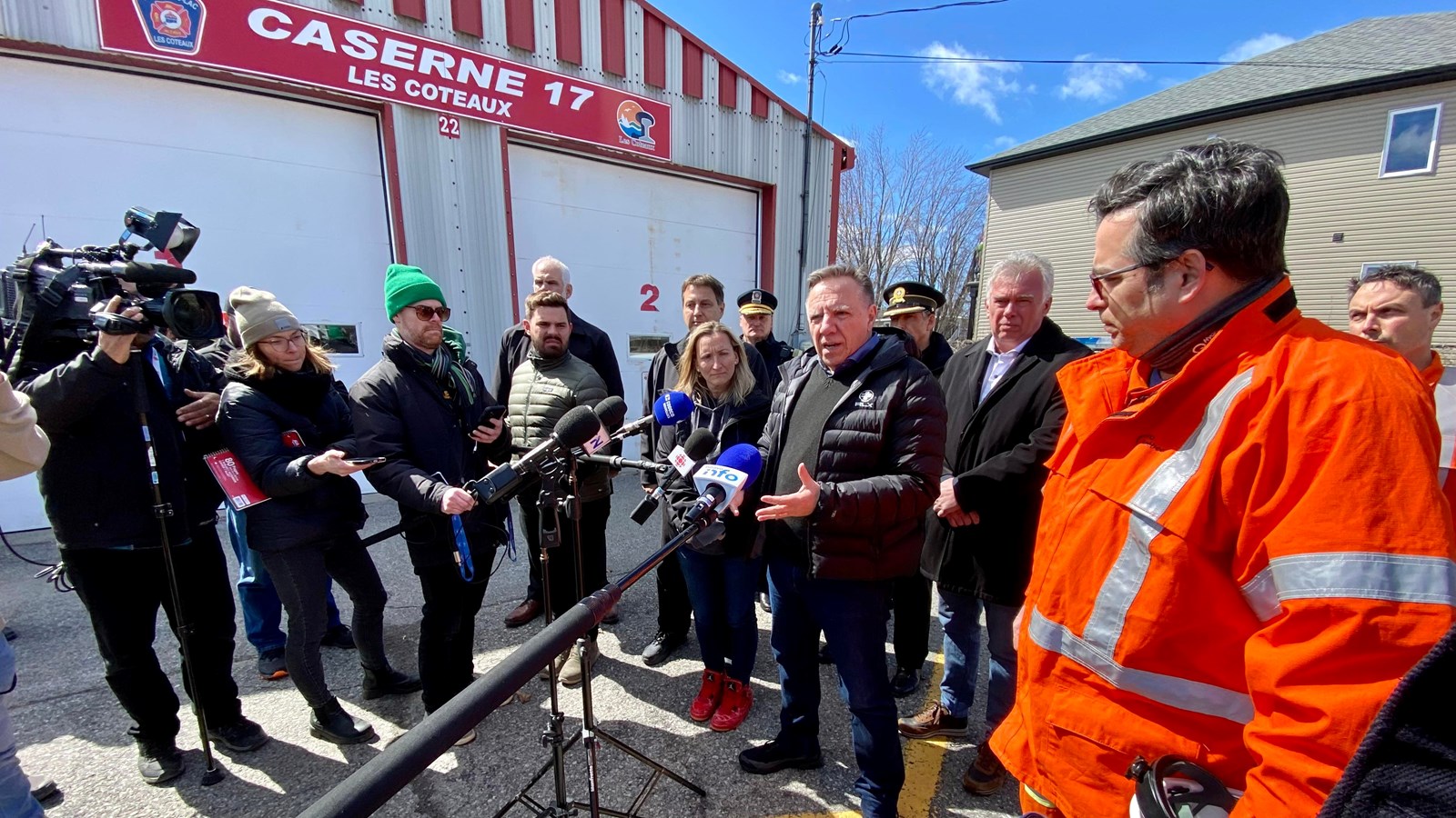 François Legault de passage à Les Coteaux