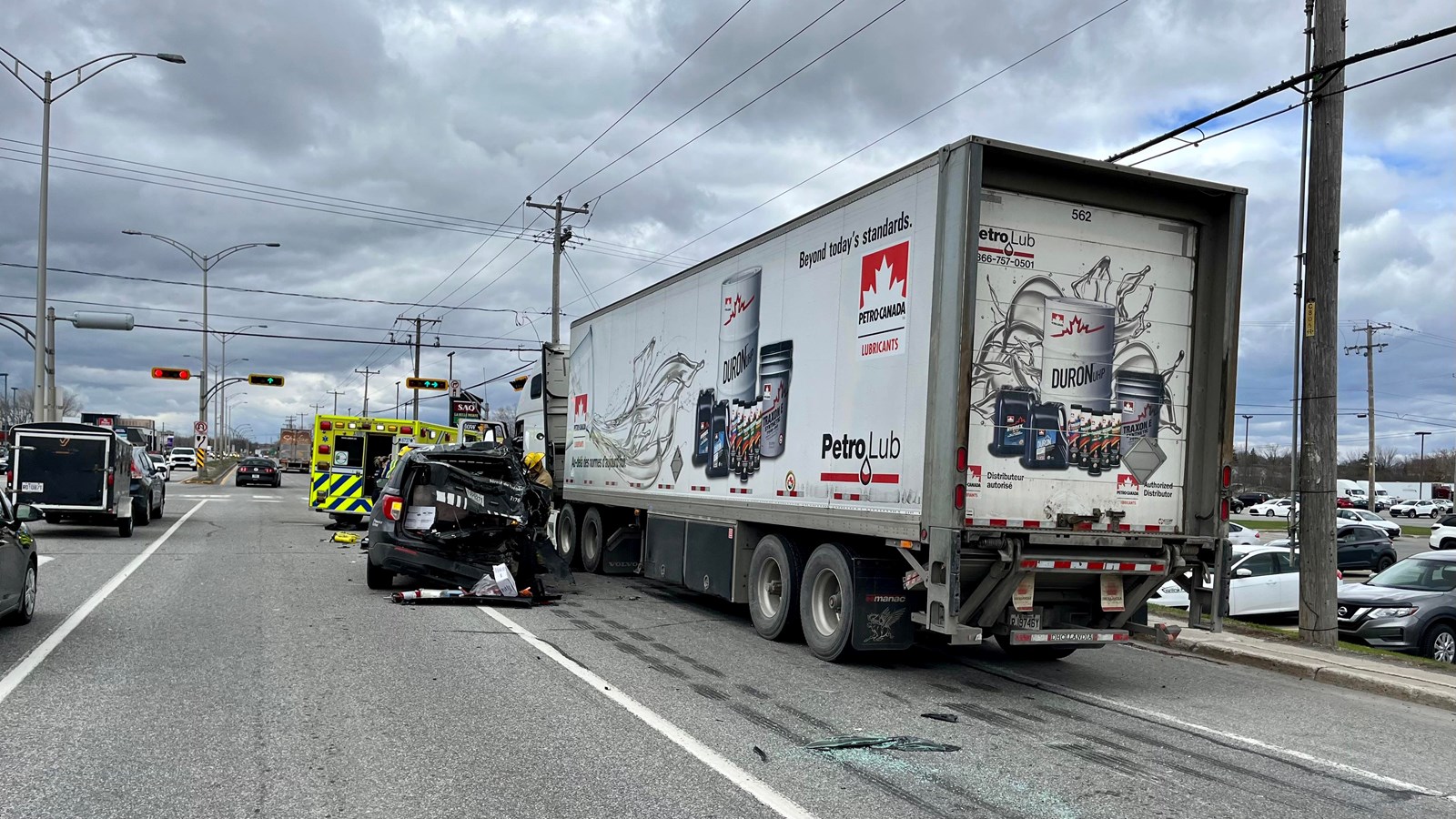 Policier blessé dans une collision à Vaudreuil-Dorion
