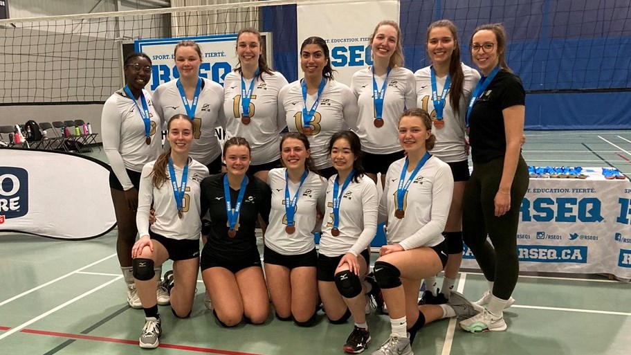 Une troisième place pour l'équipe féminine de volleyball du Cégep de Valleyfield