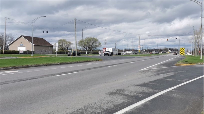 Changement de signalisation à l'intersection de la route 201 et du boulevard du Bord-de-l'Eau