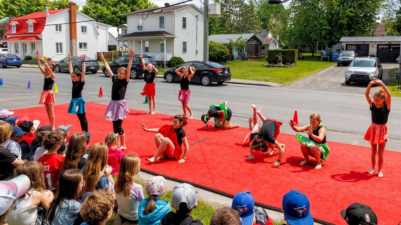 Un spectacle extérieur pour clore de belle façon le Festi-Cirque 