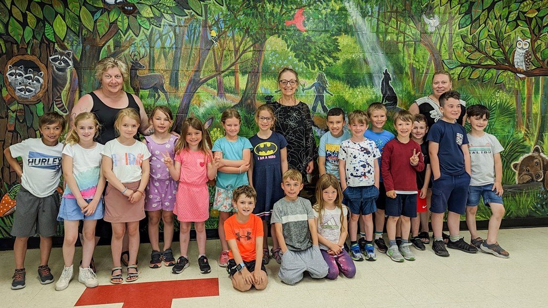 L'École Léopold-Carrière inaugure sa « forêt enchantée »