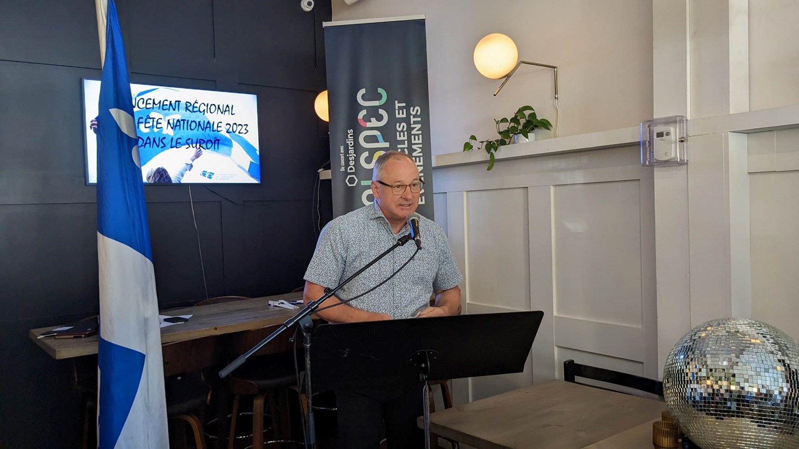 Le représentant de Claude Reid, Sylvain Leblanc, représentait l'élu retenu à l'Assemblée nationale. Rappelons que le gouvernement du Québec contribue aux célébrations de la Fête nationale annuellement