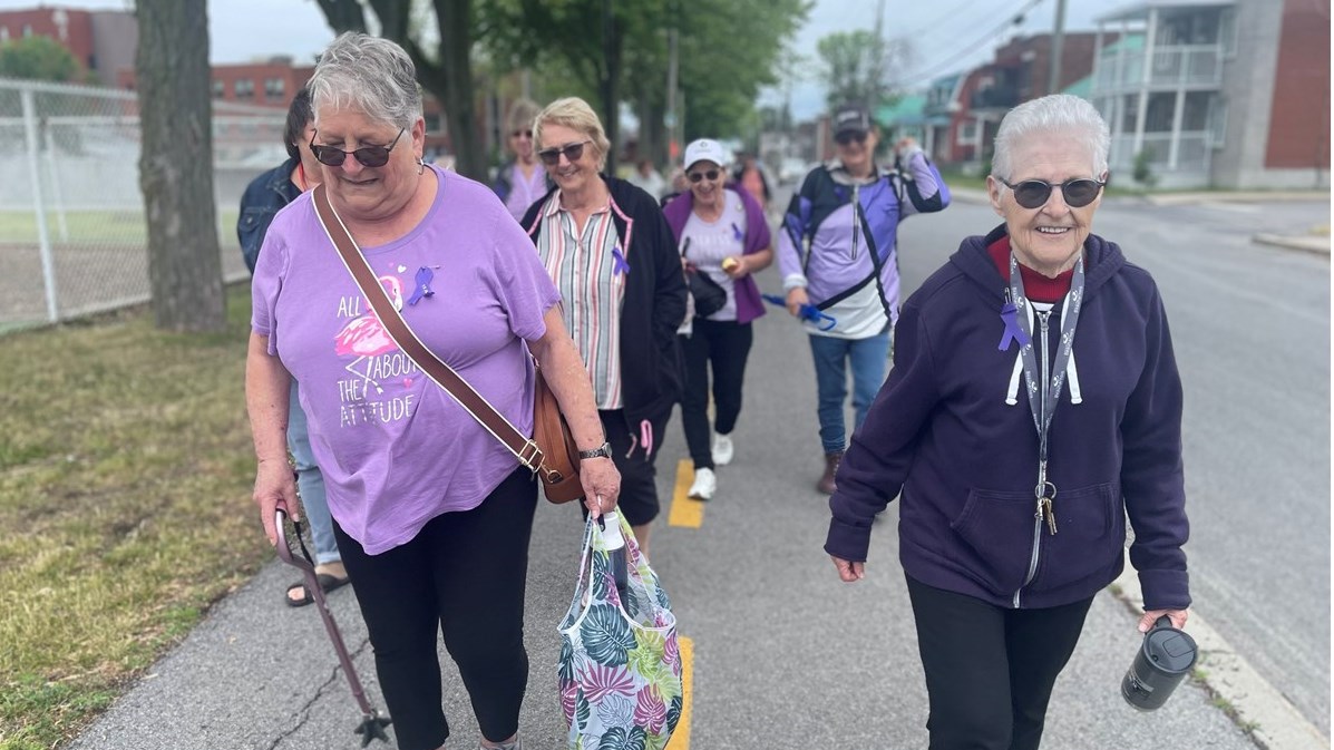 Un beau succès pour la Marche de sensibilisation contre la maltraitance des aînés