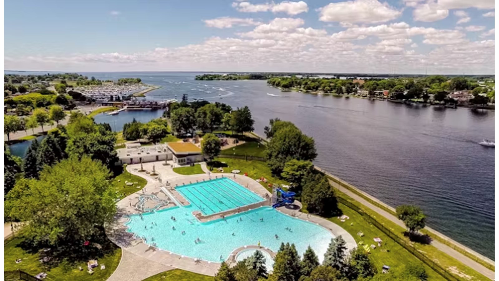 La piscine de Salaberry-de-Valleyfield est ouverte pour la saison estivale