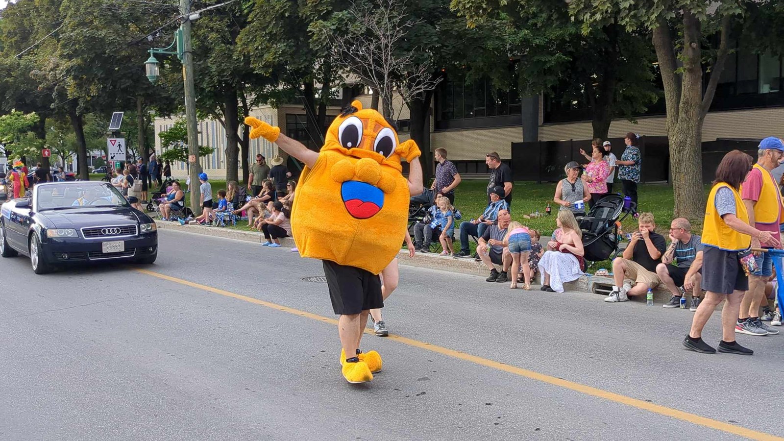 Retour en images sur le défilé de la Fête nationale et le spectacle de Sara Dufour à Salaberry-de-Valleyfield 
