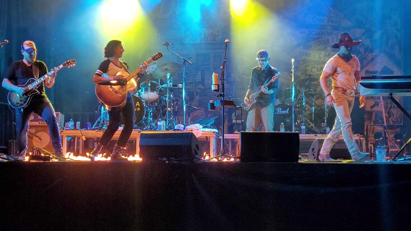 Retour en images sur le défilé de la Fête nationale et le spectacle de Sara Dufour à Salaberry-de-Valleyfield 