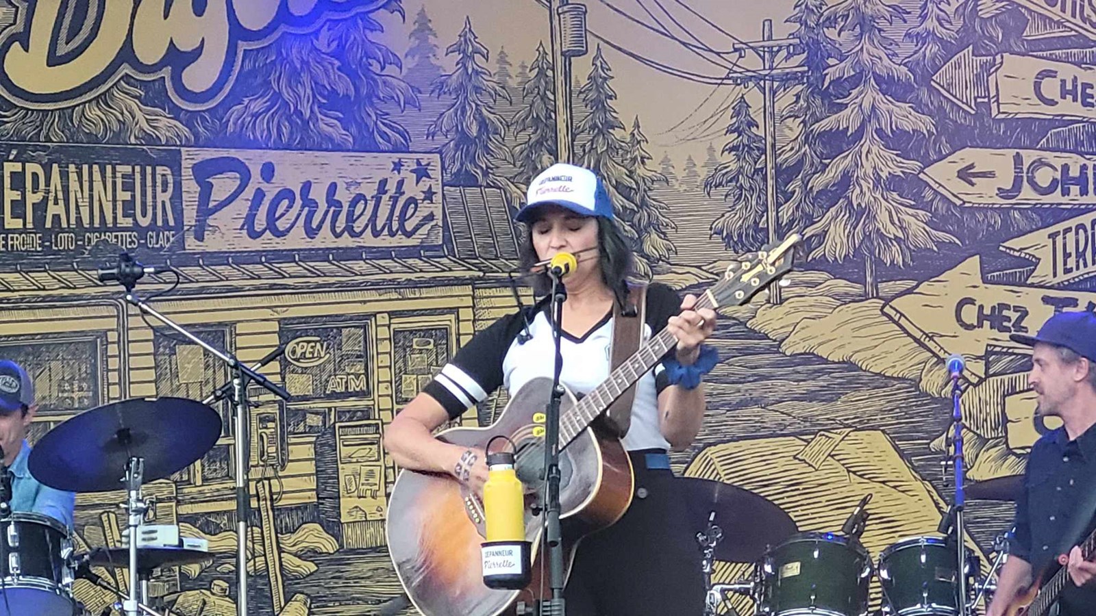 Retour en images sur le défilé de la Fête nationale et le spectacle de Sara Dufour à Salaberry-de-Valleyfield 