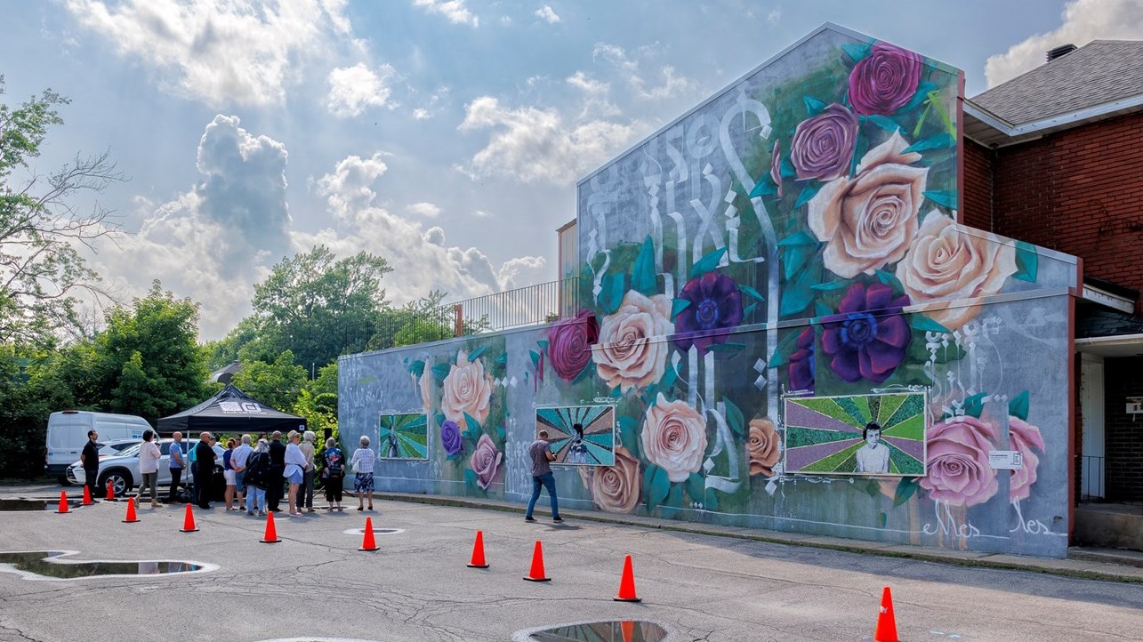 La murale Les Pionnières est officiellement inaugurée