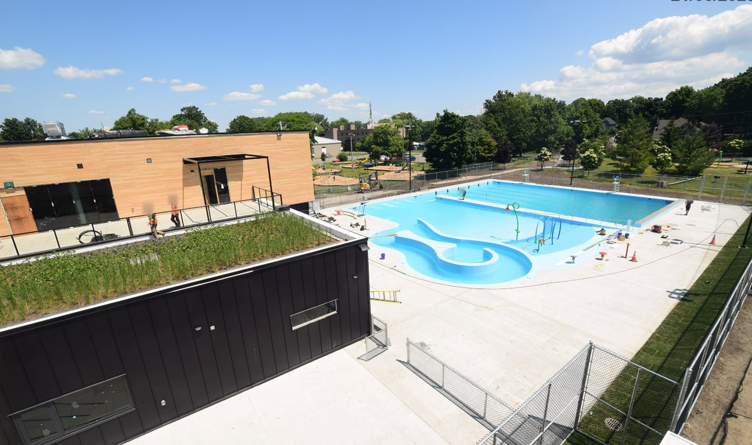 Inauguration du complexe aquatique de L'Île-Perrot le 8 juillet