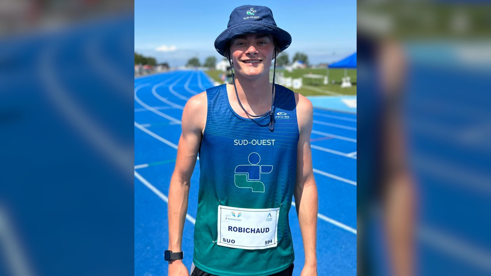 Mathias Robichaud wins bronze medal in track and field