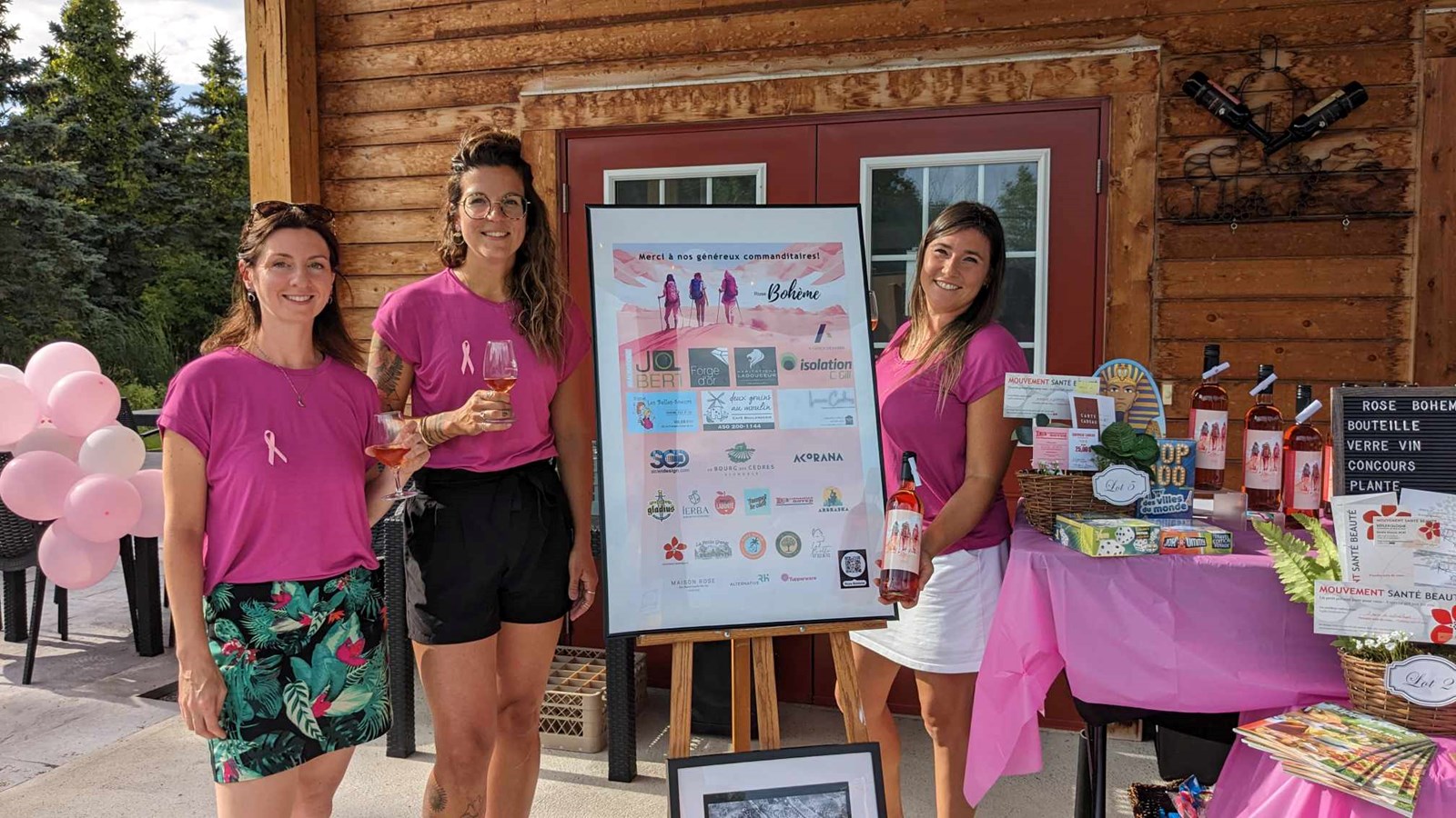 Chantal Allard (4 sur la route), Marie-Claude Daoust (Créations Zö) et Roxanne Cloutier participeront à l'aventure Rose Trip, un trek d'orientation 100 % féminin au Maroc du 31 octobre au 5 novembre 2024