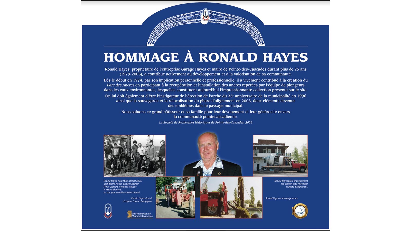 Plaque-hommage à M. Hayes