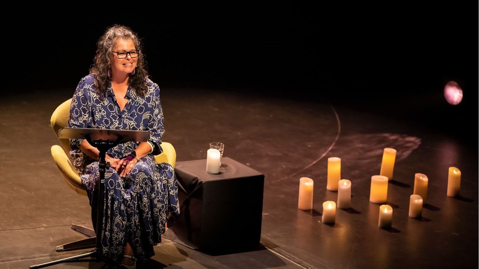 L'oeuvre de Michel Jean, Kukum, présentée sur la scène de la salle Pauline-Julien