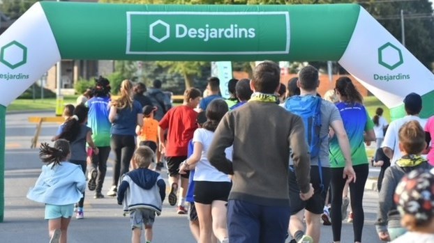 Les coureurs prennent d'assault les rues de Vaudreuil-Dorion