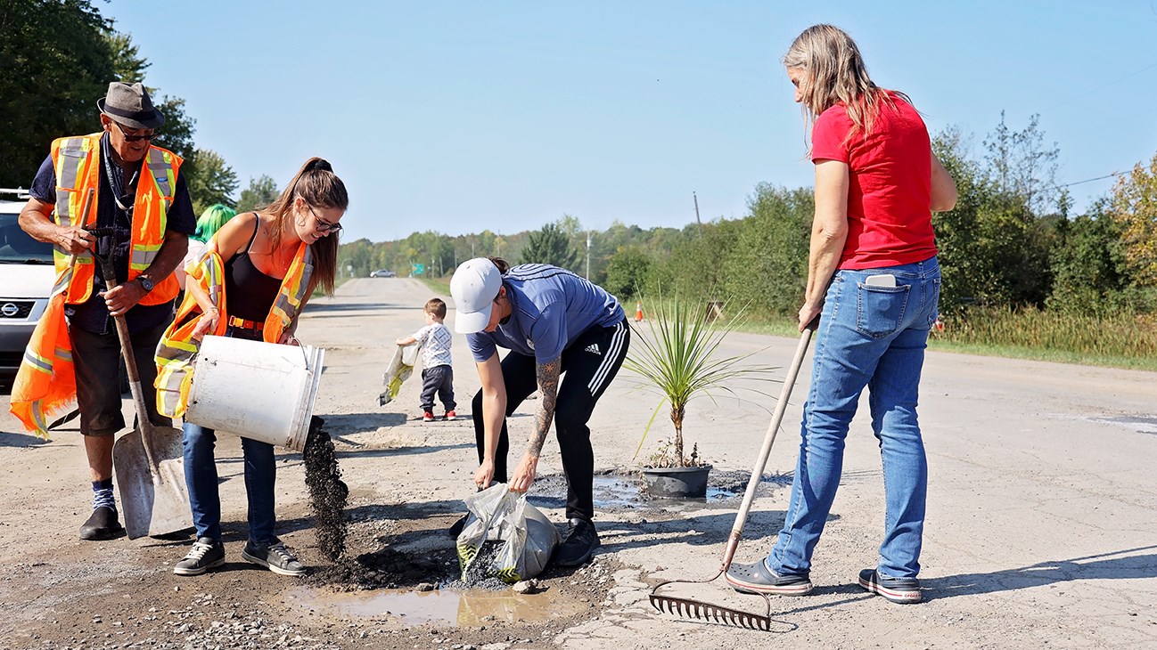 À «boutte», elle embellit la route 342 à Pointe-Fortune