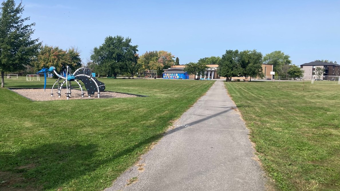 La construction d’une nouvelle école primaire de 24 locaux est envisagée par le CSSVT sur le terrain de l’école Saint-Paul à Beauharnois 