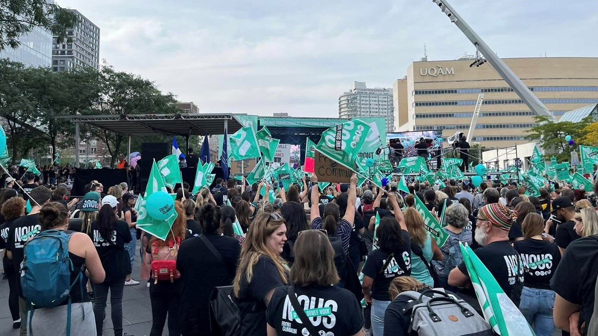 Près de 2 300 des 13 500 membres du Syndicat de Champlain manifestaient avec leurs collègues du Front commun récemment à Montréal
