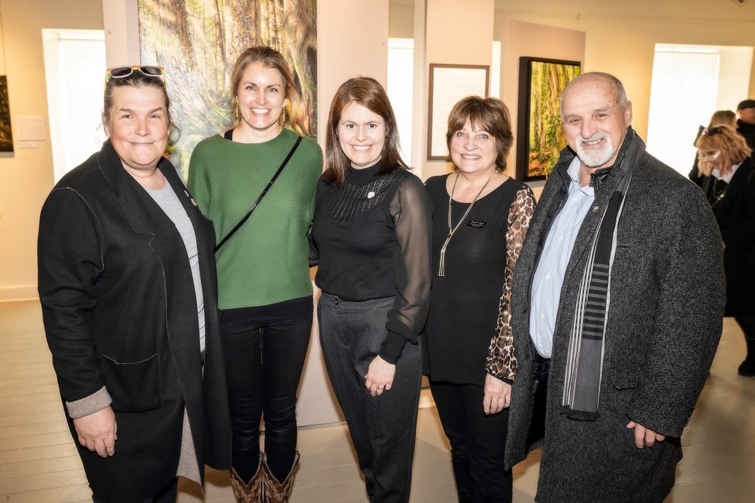 Chantal Bourque's opening, in the middle, at Musée régional de Vaudreuil-Soulanges