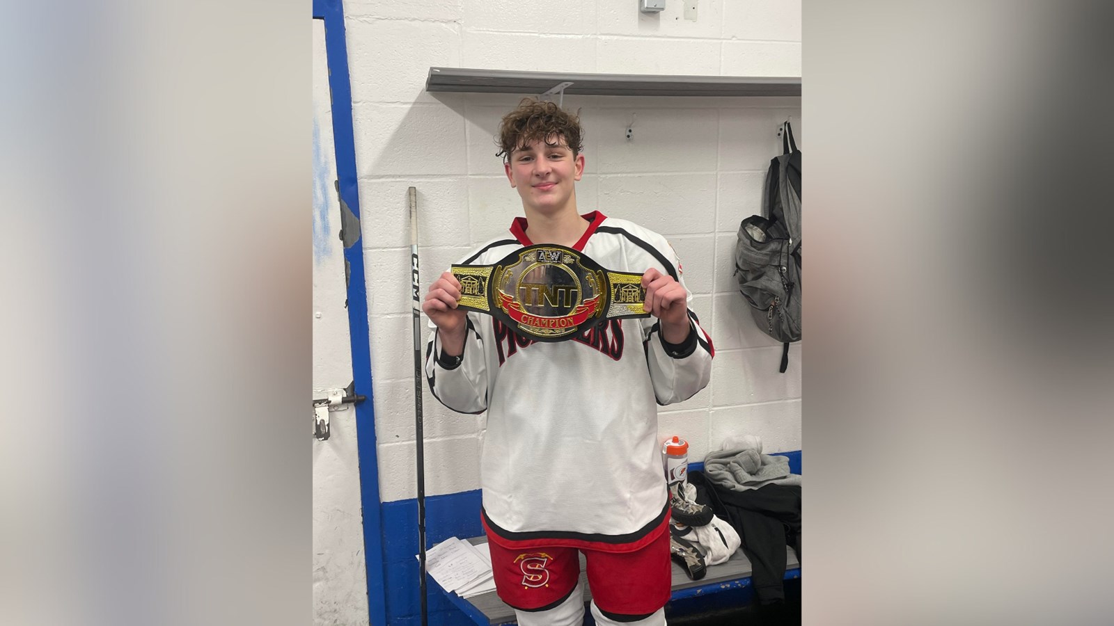 Louis-Philippe Girard des Pionniers M18 a été élu joueur du match