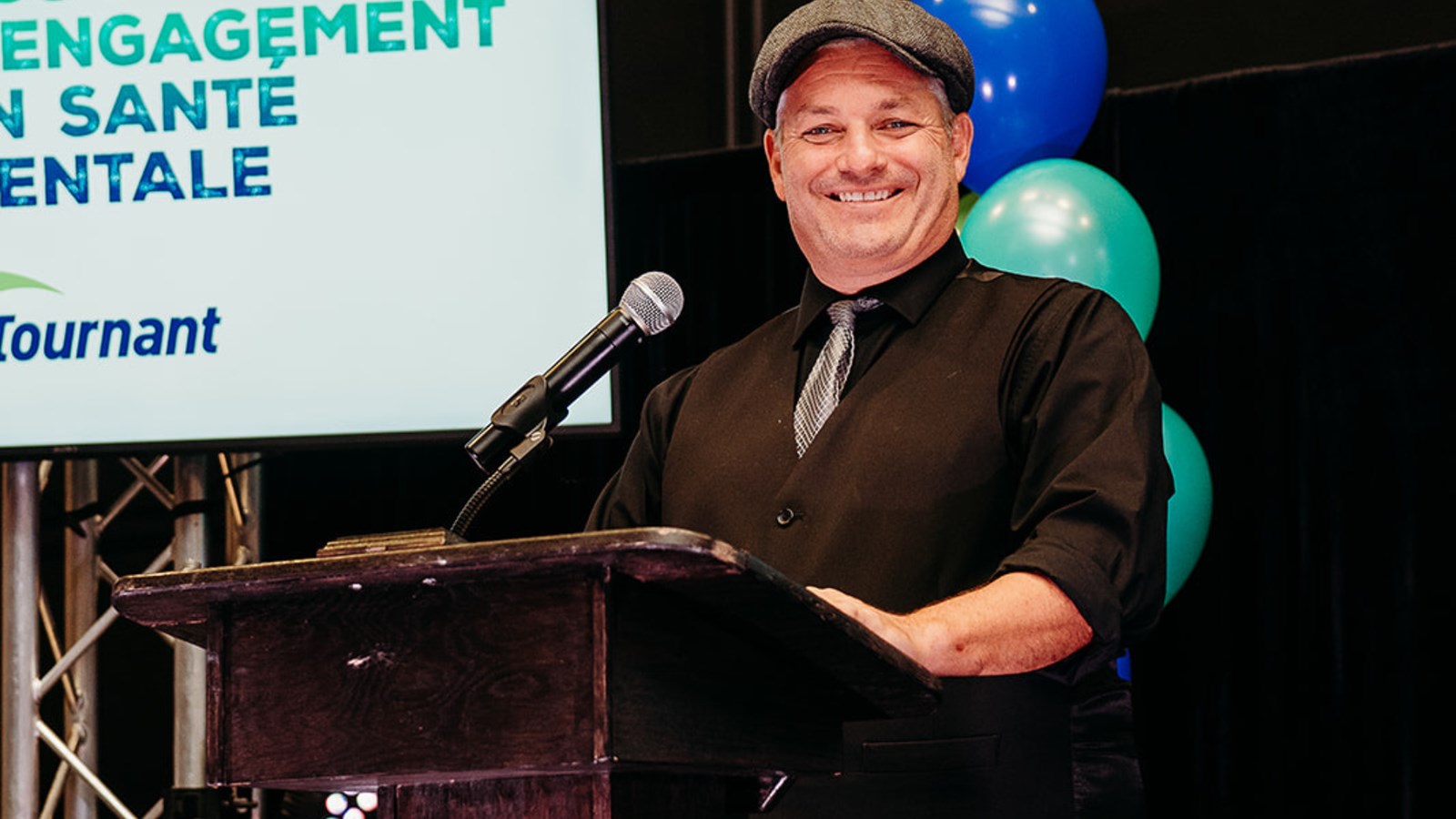 M. Dominic Larivée, du Groupe SDL, animateur de la soirée