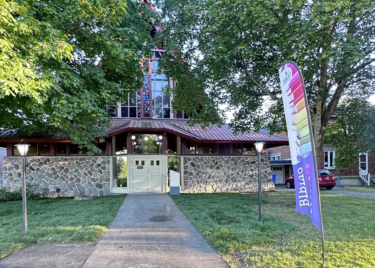 La nouvelle bibliothèque Adrienne Demontigny-Clément
