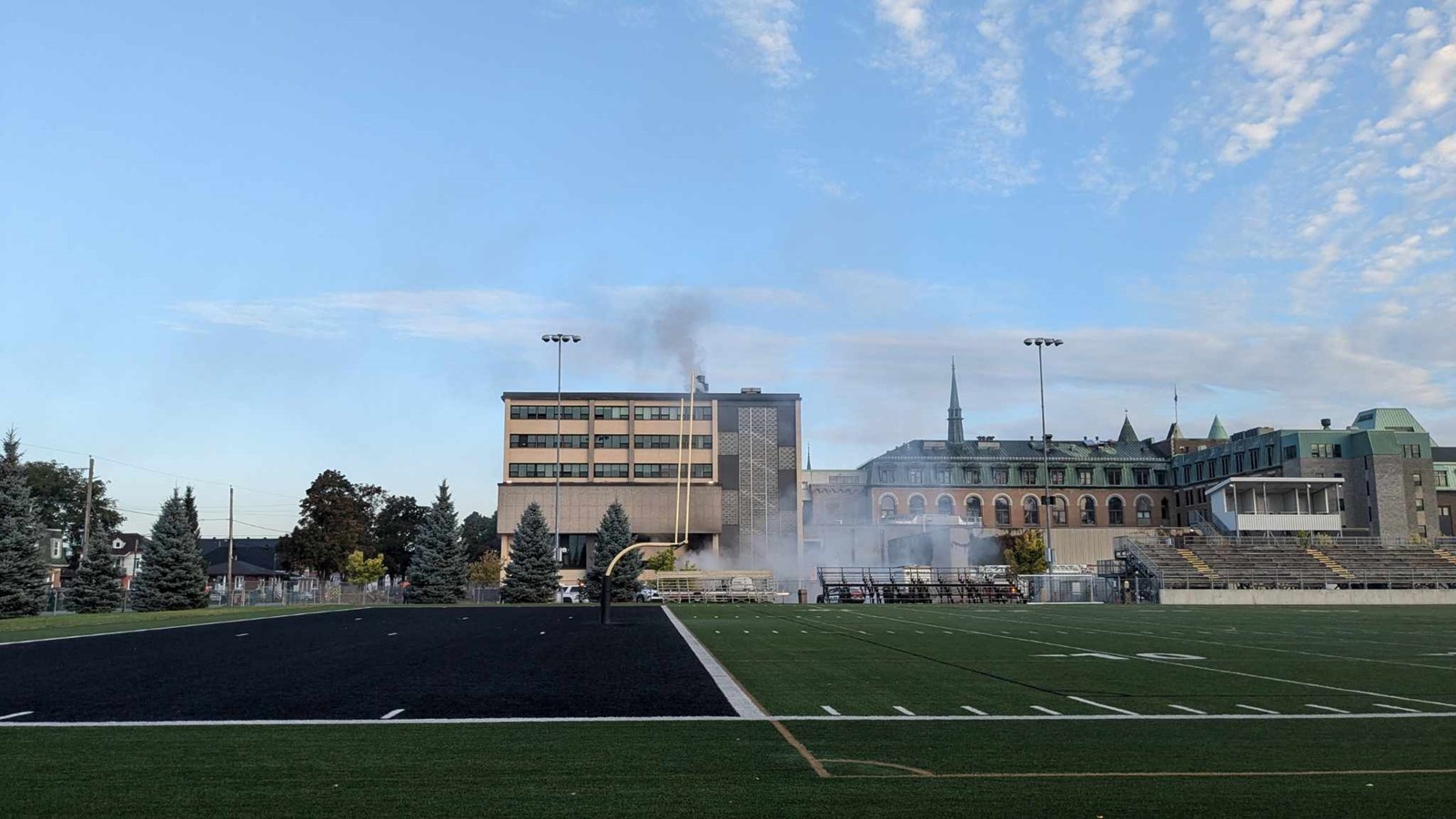 Cégep de Valleyfield: Un employé est poignardé