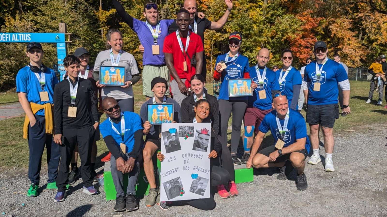 Les vainqueurs du défi entreprises sont: en troisième place (à droite): CEZinc de Salaberry-de-Valleyfield, en 2e place: Les laboratoires Charles River et en première place: L'Auberge des Gallant 