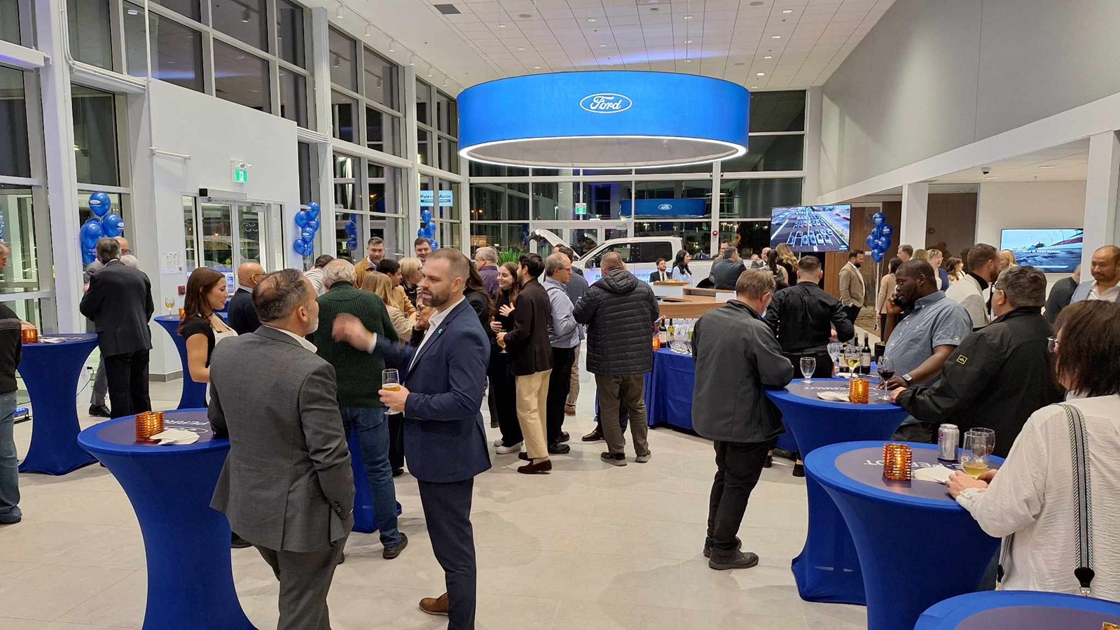 Une ouverture officielle des plus festives pour le Ford Île-Perrot