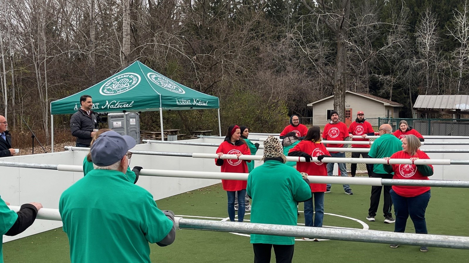 Un babyfoot géant pour le Centre Notre-Dame-de-Fatima