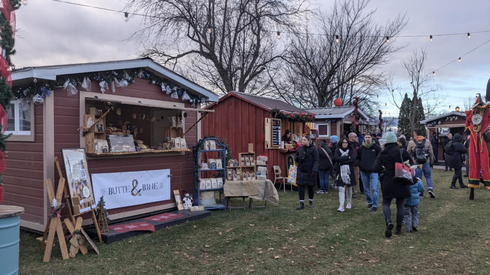 Retour en images sur le Marché de Noël de Coteau-du-Lac 