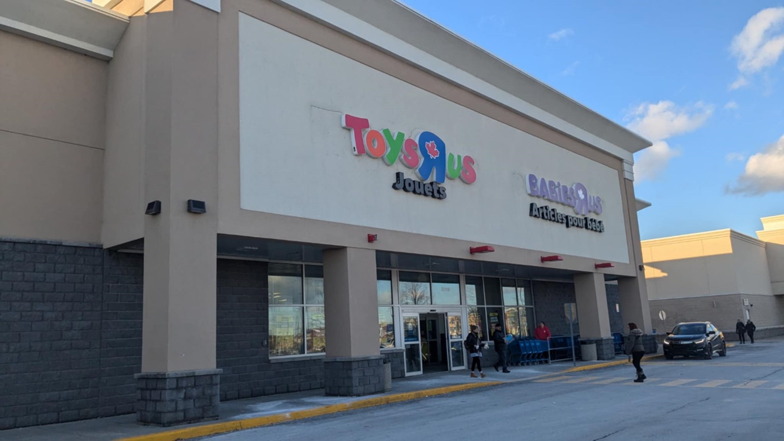 Le Toys"R"Us de Vaudreuil-Dorion ferme ses portes