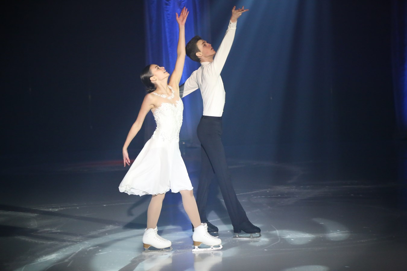 Un couple de patineurs d'ici se qualifient pour les Championnats canadiens Novice 2024