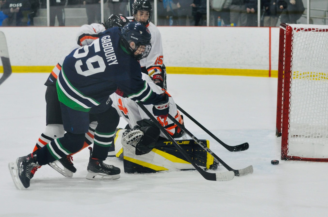 Les joueurs de hockey du Sud-Ouest l’ont emporté 4-3 en prolongation pour s’assurer de la 11e place du tournoi des Jeux du Québec à Sherbrooke