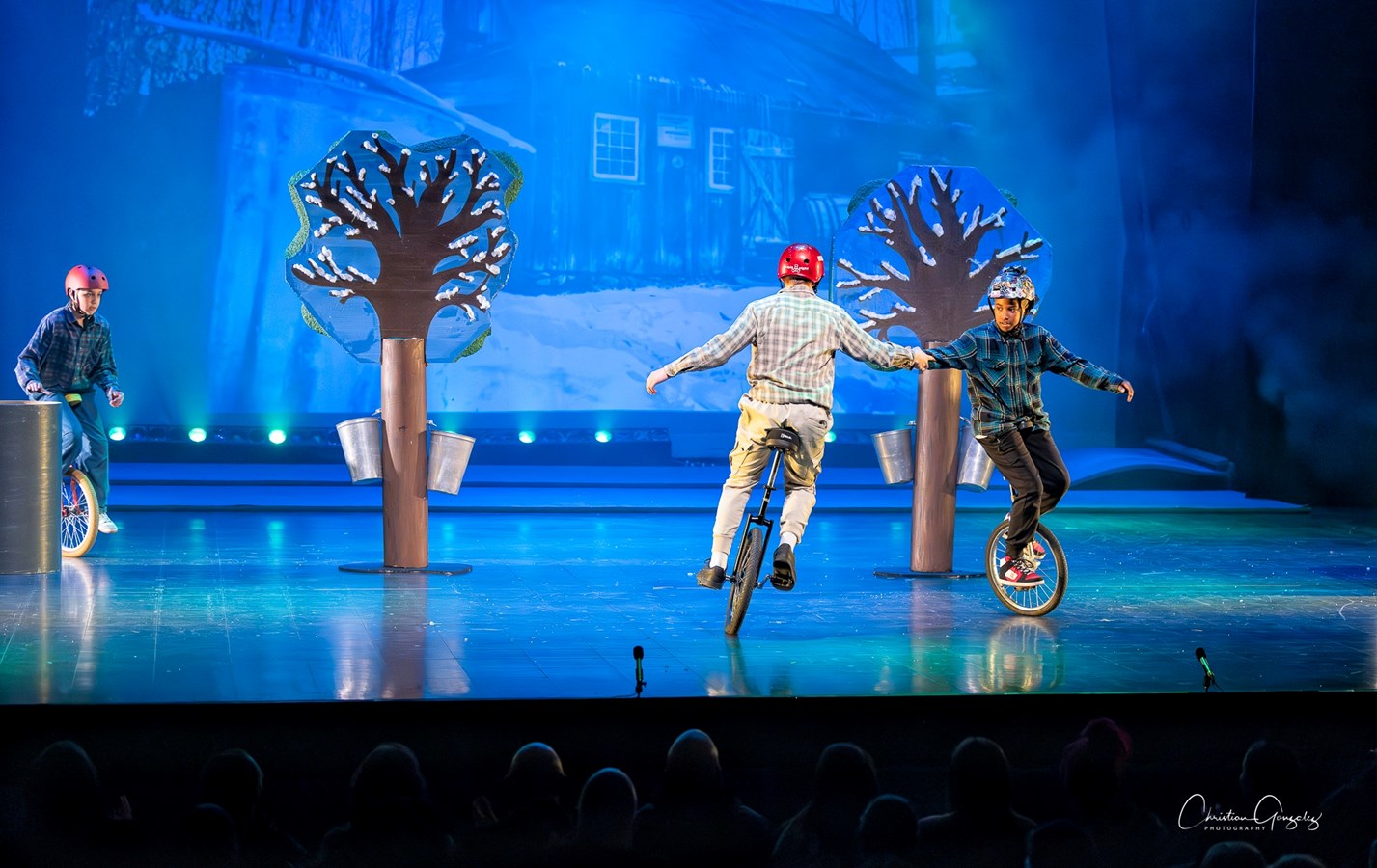 Des numéros spectaculaires pour le 3e spectacle du Festi-Cirque 2024