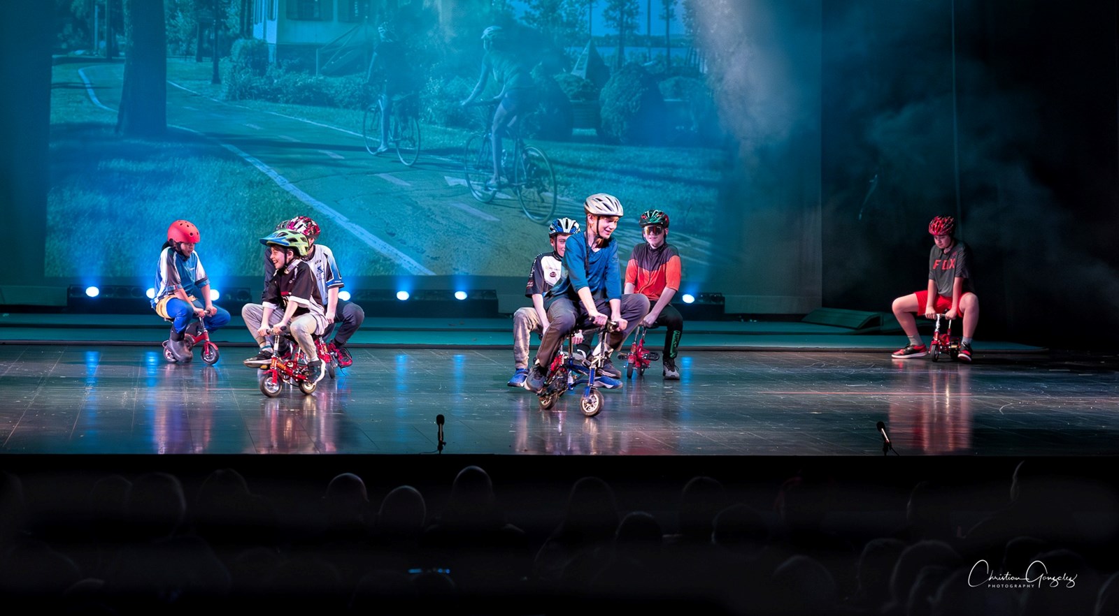 Des numéros spectaculaires pour le 3e spectacle du Festi-Cirque 2024