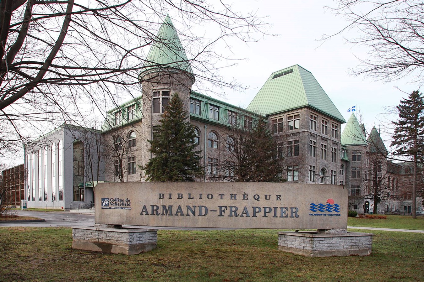 30 mai : exposition à la bibliothèque Armand-Frappier de Salaberry-de-Valleyfield