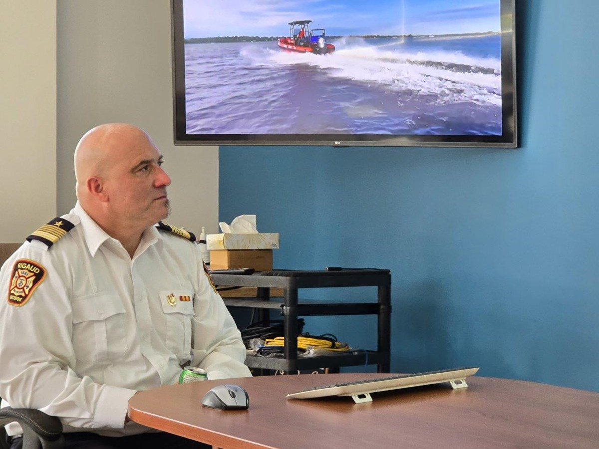 Un nouveau bateau de sauvetage pour l’équipe incendie de Rigaud