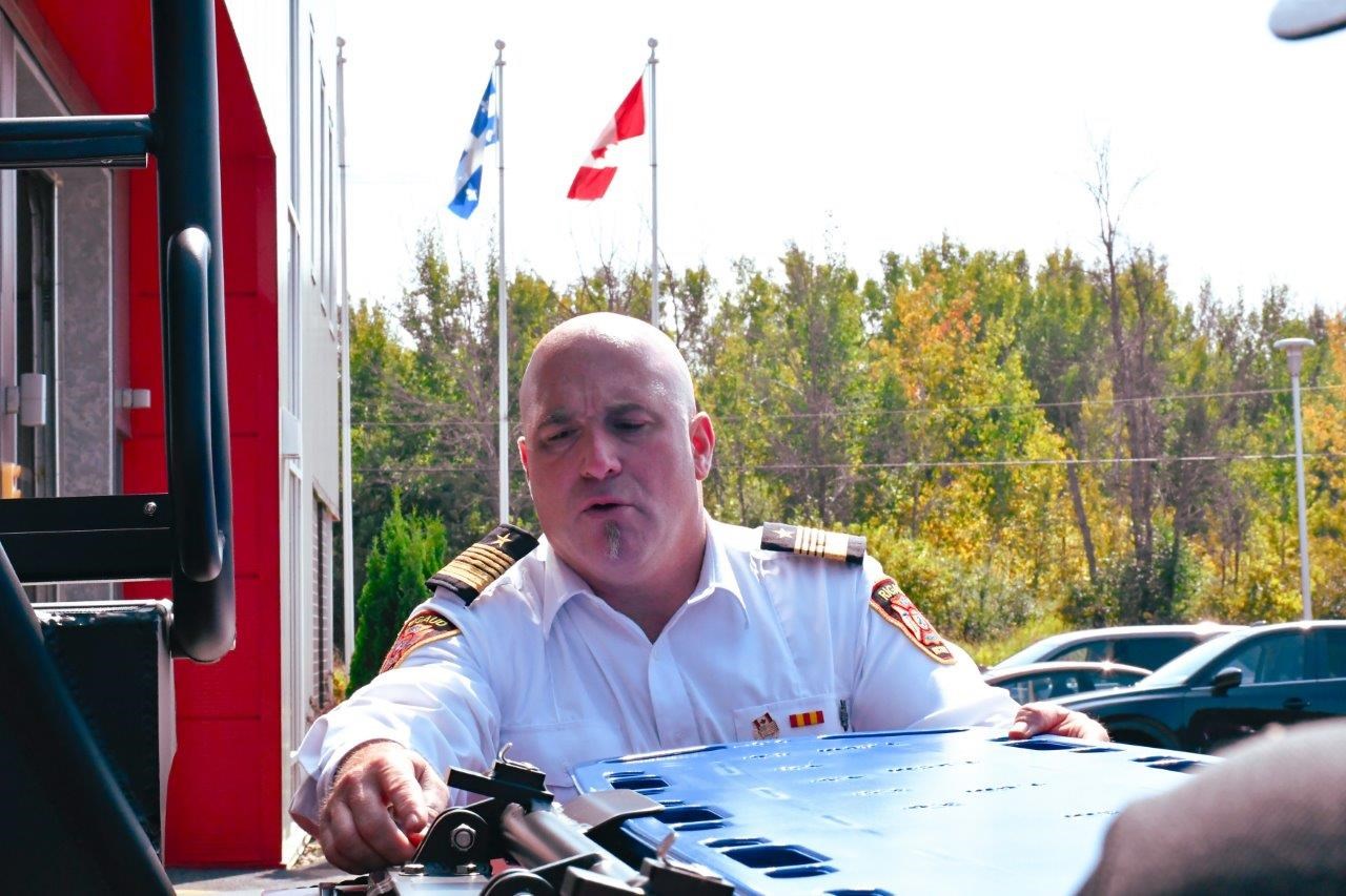 Un nouveau bateau de sauvetage pour l’équipe incendie de Rigaud
