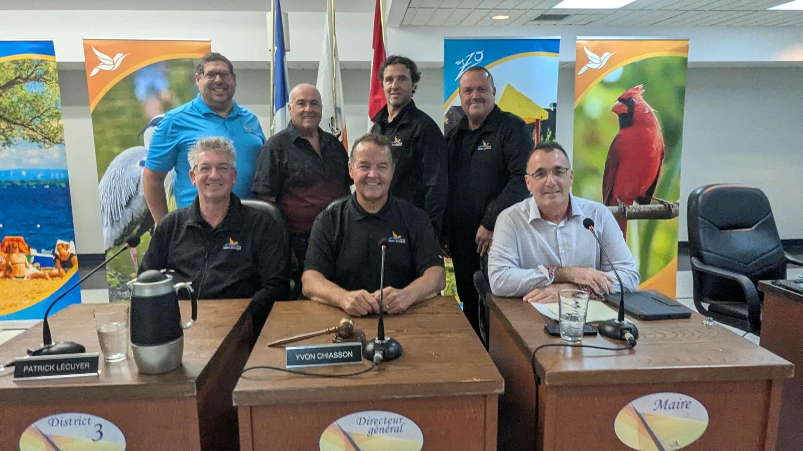 Le conseil municipal de Saint-Zotique tournait une page de son histoire ce mercredi 1er octobre alors que trois conseillers prenaient part à leur dernière assemblée publique